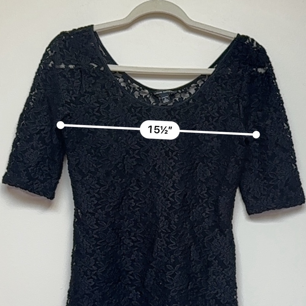 Banana Republic Stretch Black Lace Top Size Medium - Picture 7 of 8